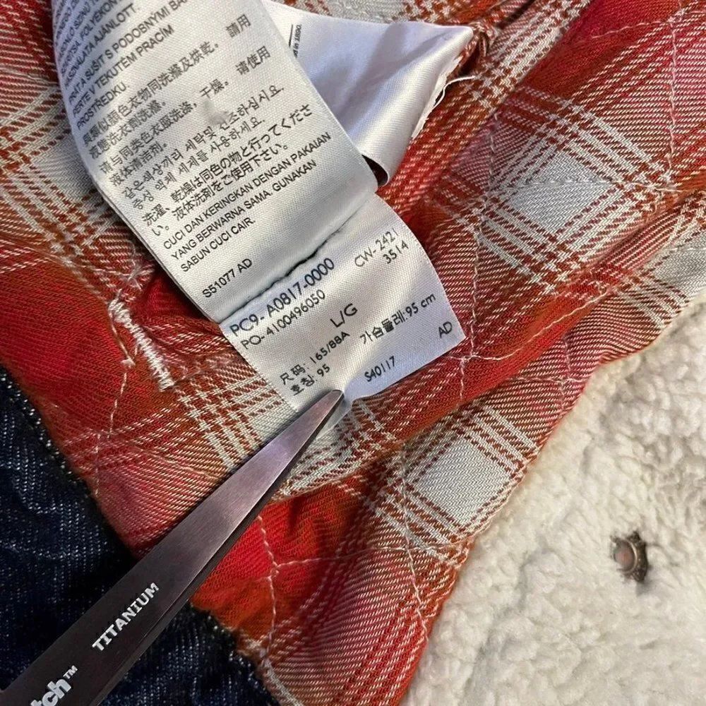 Levi's Reversible Trucker Jacket - Picture 14 of 14